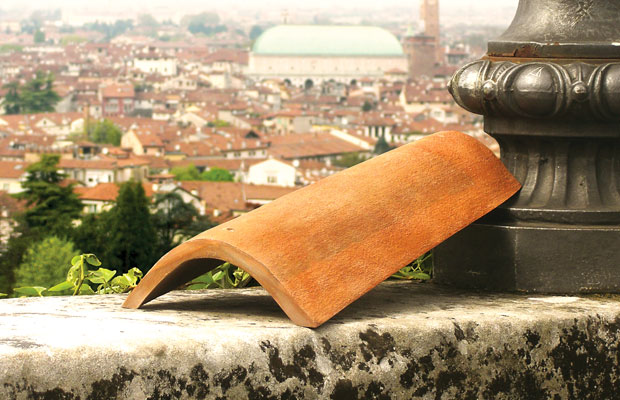 Integrated Solar PV Rooftile for heritage